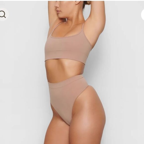 COPY - Skims Seamless Sculpt Mid Waist Thong NWT/NWOT ALL new - Picture 12 of 16